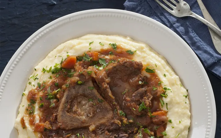 OSOBUCO BRASEADO CON POLENTA